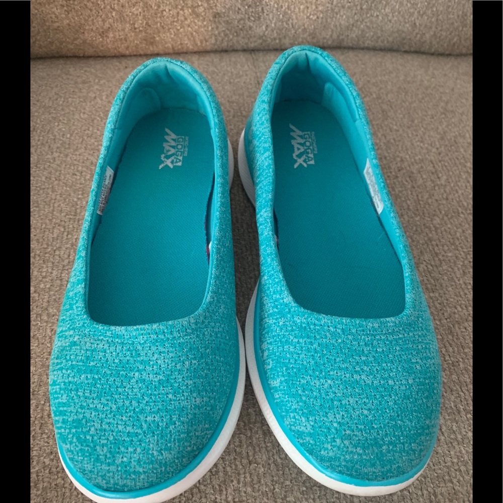 Skechers GOGA Max Shoes
